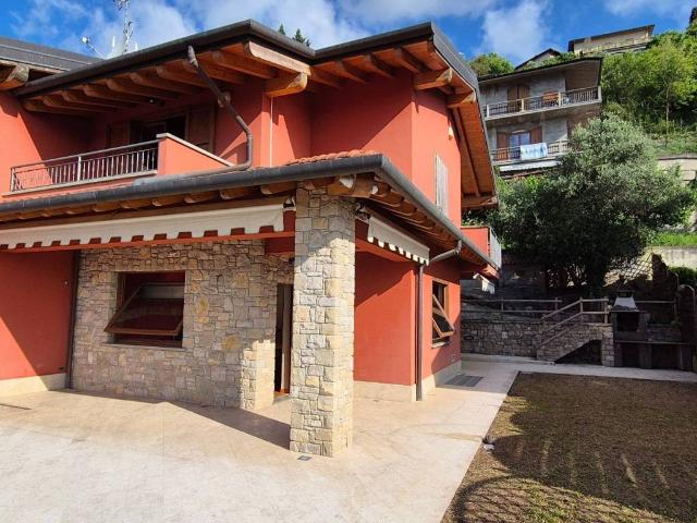 Villa in vendita a Cenate Sotto BG