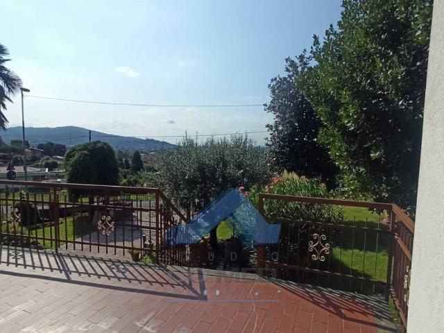 Villa in vendita a Cenate Sotto BG