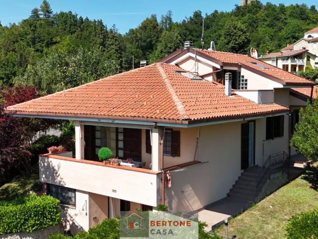 Villa in vendita a Cengio SV
