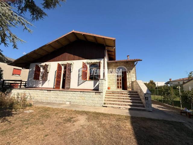 Villa in vendita a Cento FE