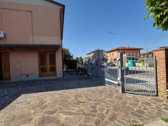 Villa in vendita a Cento FE