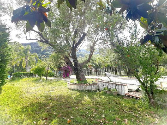 Villa in vendita a Centola SA
