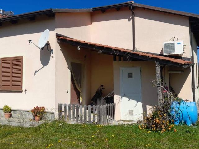 Villa in vendita a Centola SA