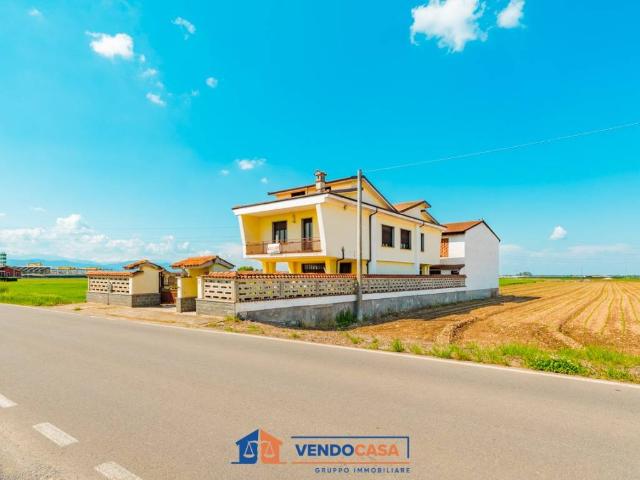 Villa in vendita a Centallo CN