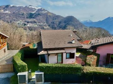 Villa in vendita a Centro Valle Intelvi CO