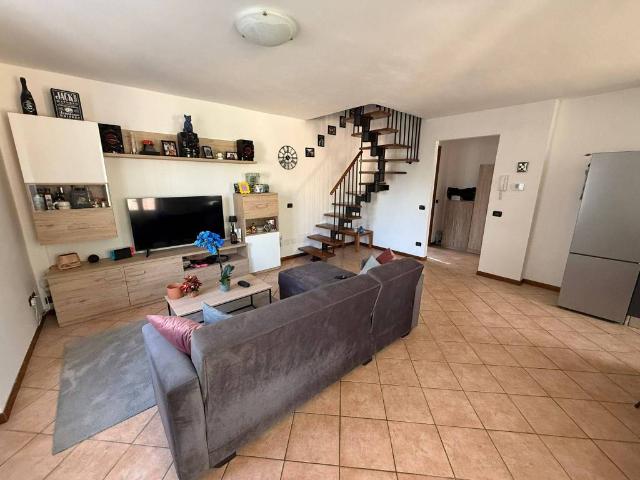 Villa in vendita a Centro Valle Intelvi CO