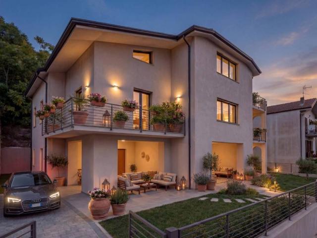 Villa in vendita a Ceppaloni BN