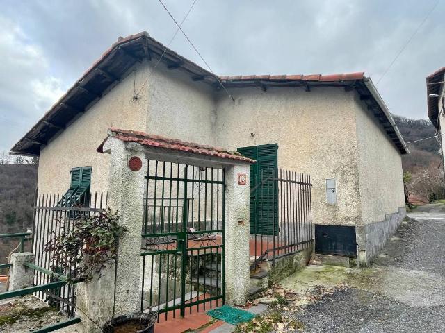 Villa in vendita a Ceranesi GE