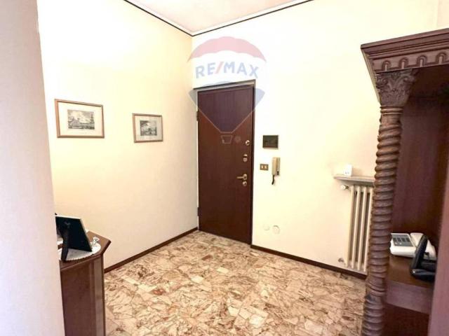 Villa in vendita a Cerano NO