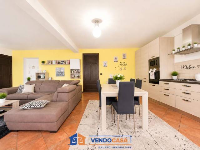 Villa in vendita a Ceresole Alba CN