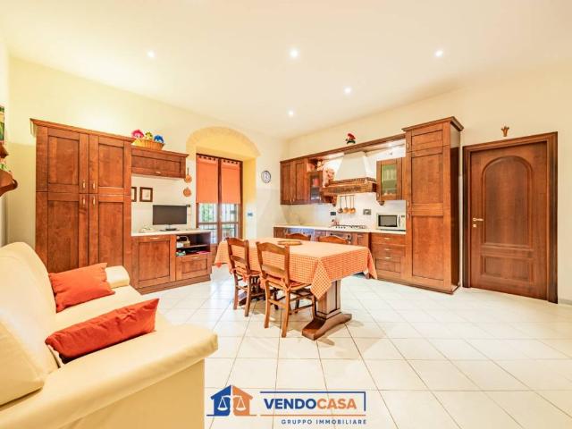 Villa in vendita a Ceresole Alba CN