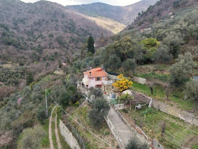 Villa in vendita a Ceriana IM