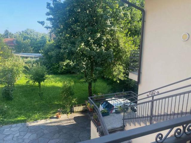 Villa in vendita a Cermenate CO