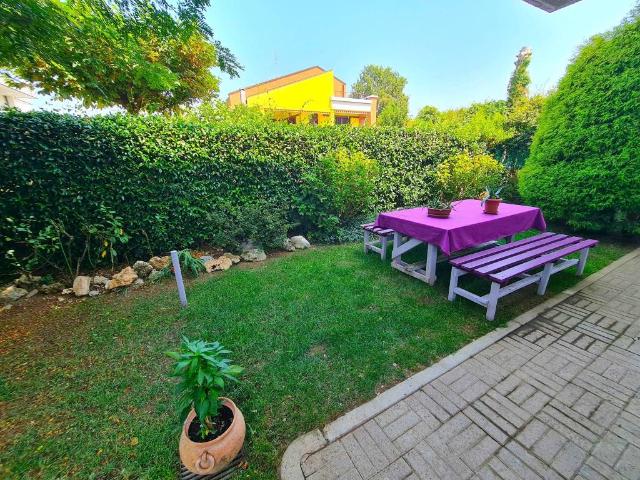 Villa in vendita a Cermenate CO