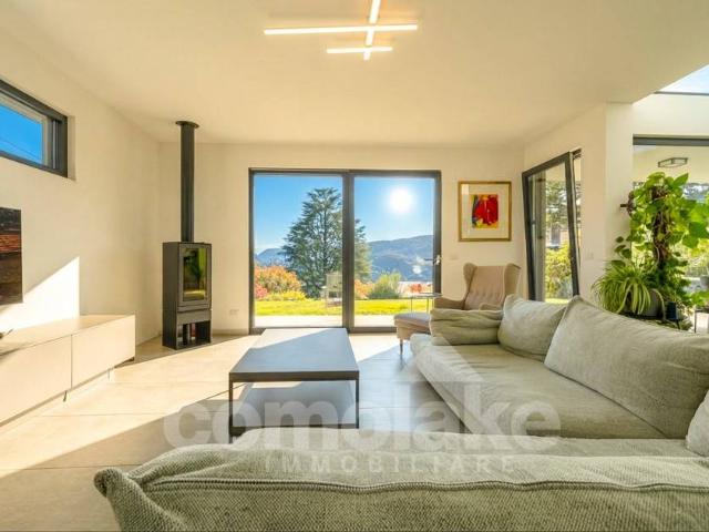 Villa in vendita a Cernobbio CO