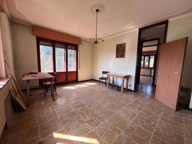 Villa in vendita a Cernusco Lombardone LC