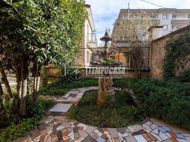 Villa in vendita a Cernusco sul Naviglio MI