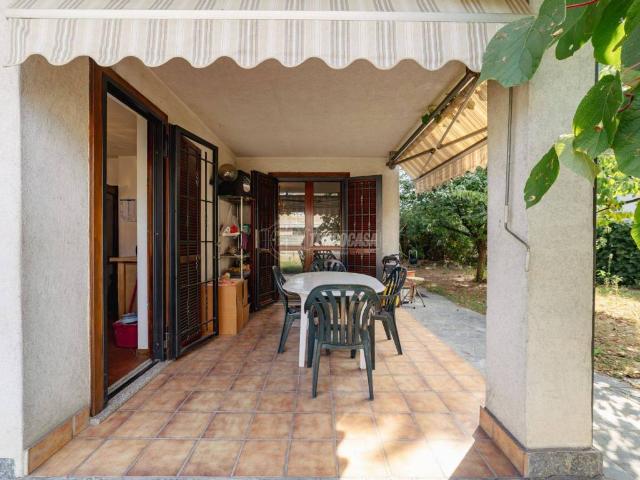 Villa in vendita a Cernusco sul Naviglio MI