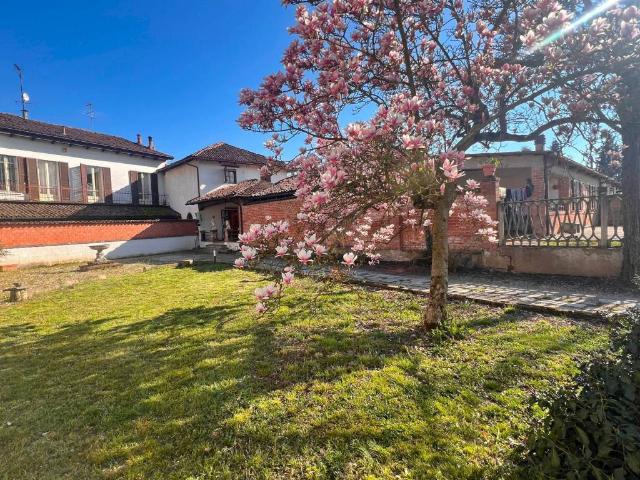 Villa in vendita a Cerro Tanaro AT