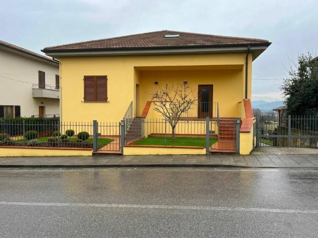 Villa in vendita a Cerreto Guidi FI
