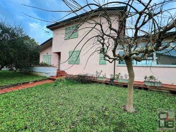 Villa in vendita a Cerreto Guidi FI