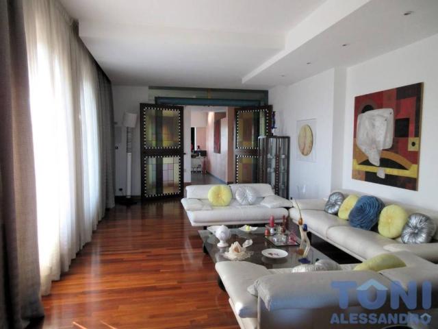 Villa in vendita a Cerreto Guidi FI
