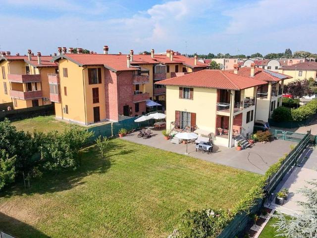 Villa in vendita a Certosa di Pavia PV