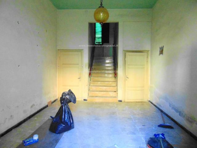 Villa in vendita a Certaldo FI