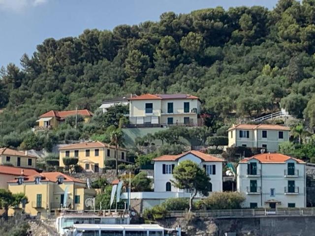 Villa in vendita a Cervo IM