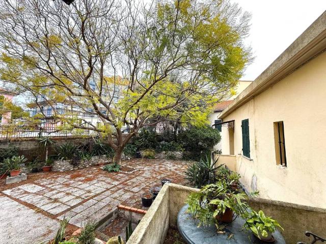 Villa in vendita a Cervo IM