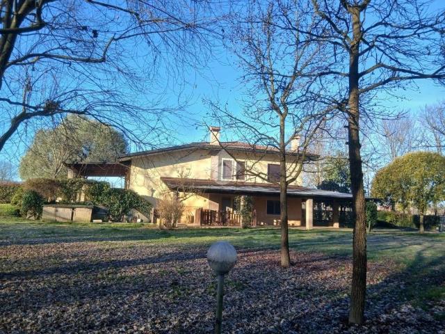 Villa in vendita a Cervarese Santa Croce PD