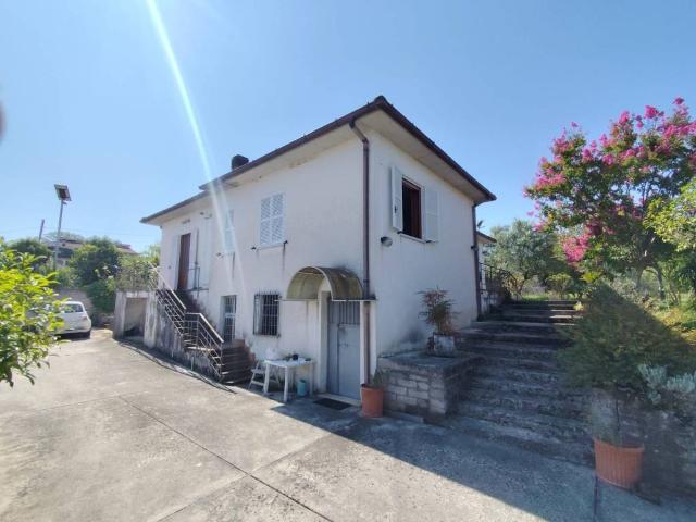 Villa in vendita a Cervaro FR