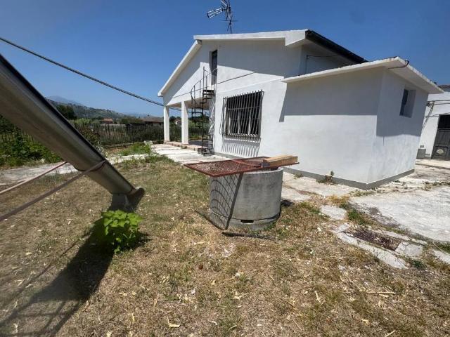 Villa in vendita a Cervaro FR