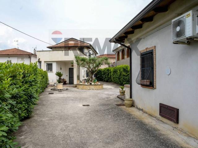 Villa in vendita a Cervaro FR
