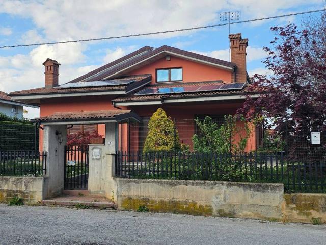 Villa in vendita a Cervasca CN