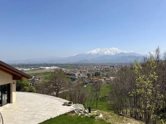 Villa in vendita a Cervasca CN