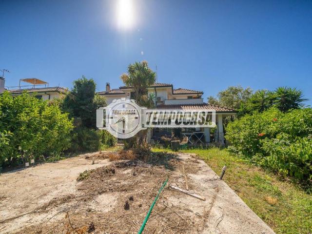 Villa in vendita a Cerveteri RM