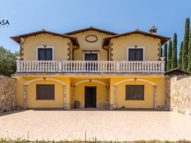 Villa in vendita a Cerveteri RM
