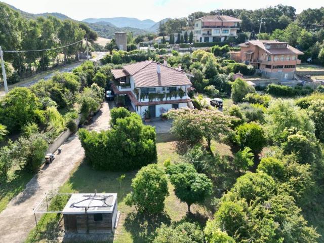 Villa in vendita a Cerveteri RM