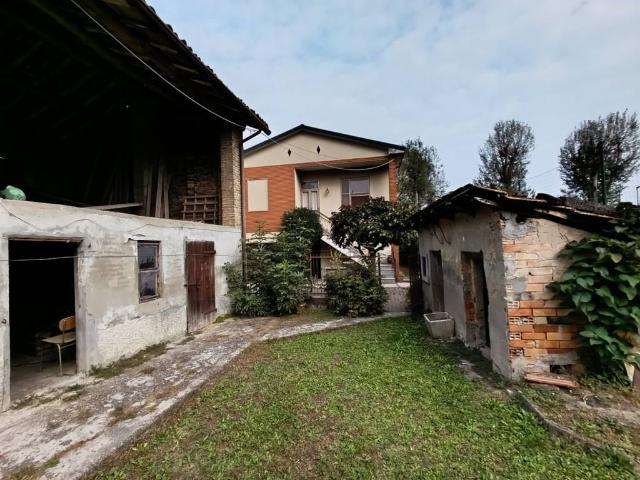 Villa in vendita a Cervesina PV