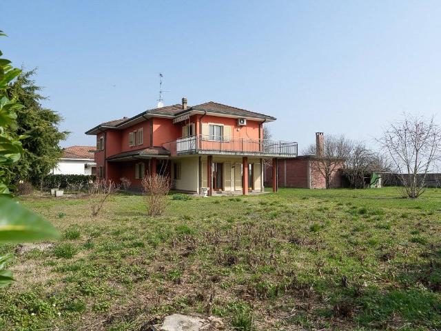 Villa in vendita a Cervesina PV