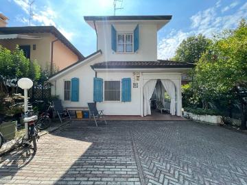 Villa in vendita a Cervia RA