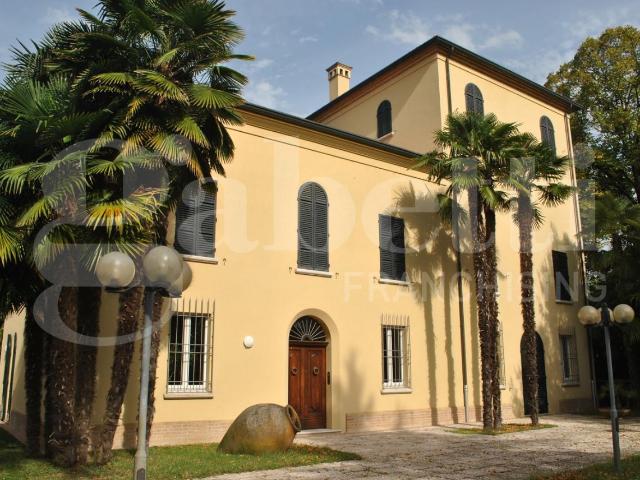 Villa in vendita a Cervia