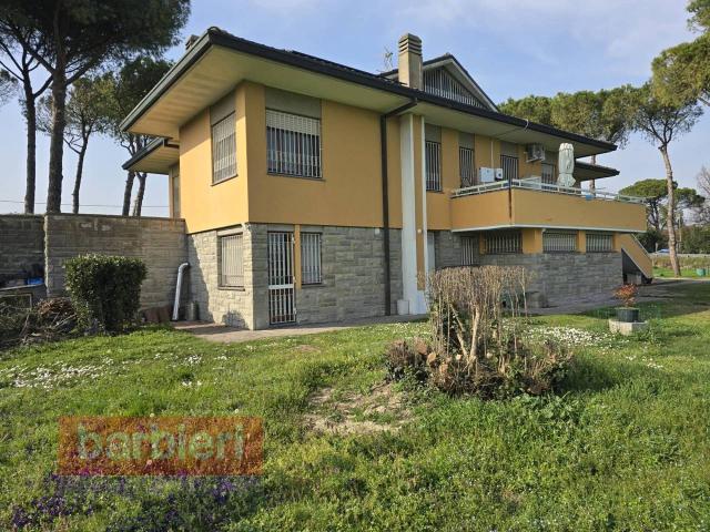 Villa in vendita a Cervia