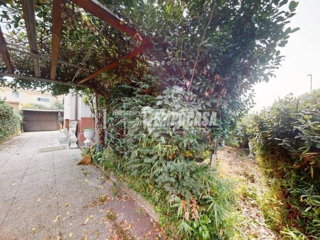 Villa in vendita a Cesano Maderno MB