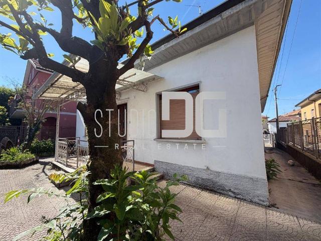 Villa in vendita a Cesano Maderno MB