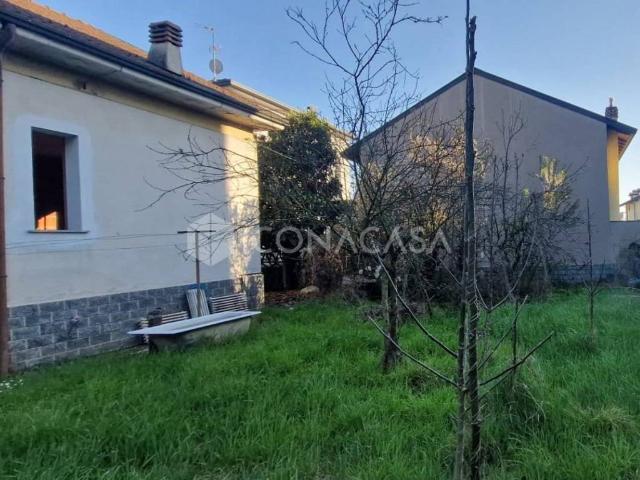 Villa in vendita a Cesate MI