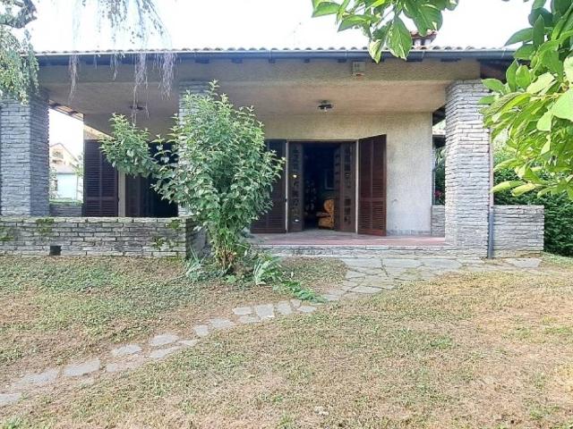 Villa in vendita a Cesate MI