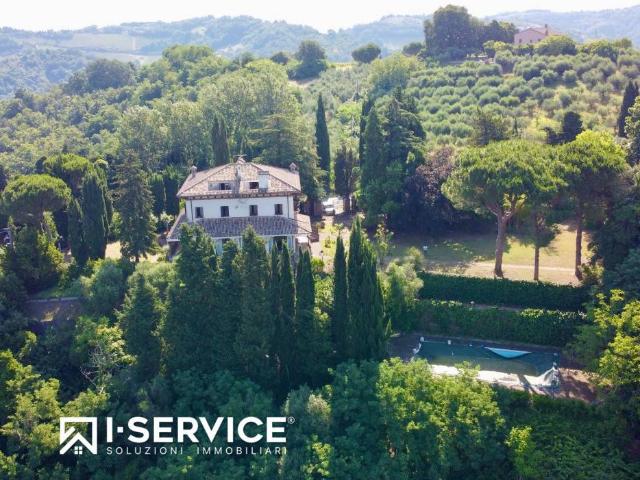 Villa in vendita a Cesena FC