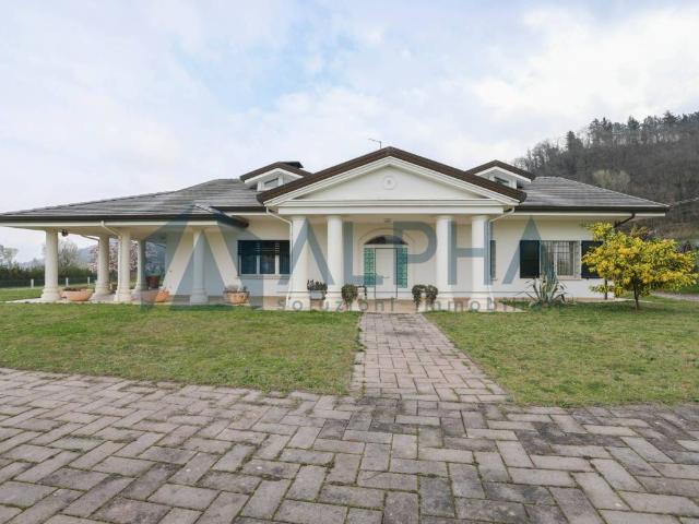 Villa in vendita a Cesena FC